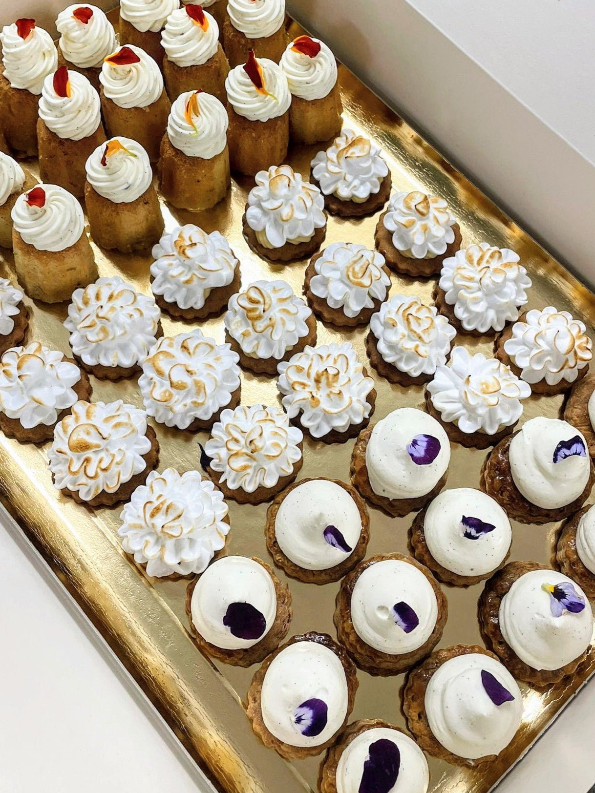 Assortiment de pâtisseries fines