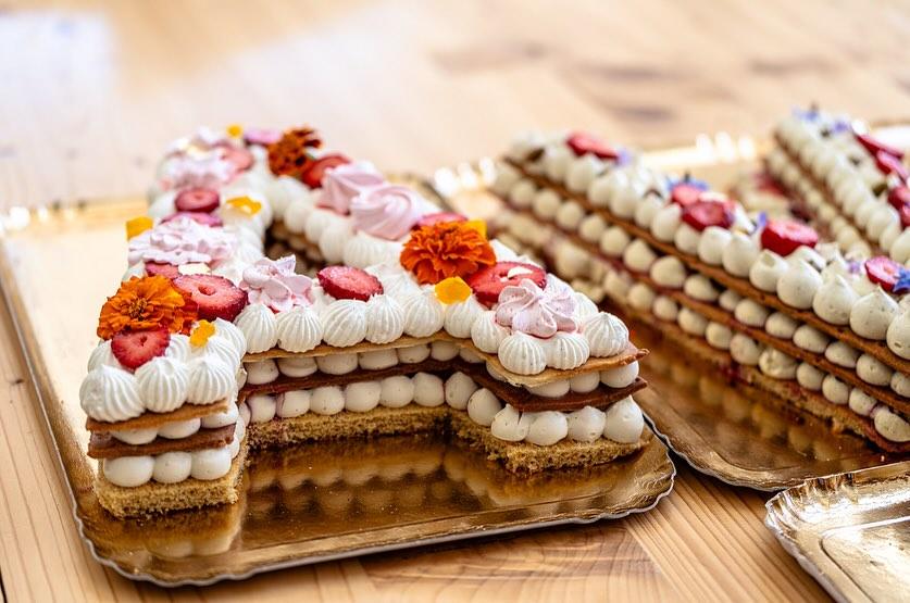 Number & Letter Cakes
